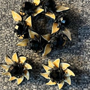 RARE!!! HAR matching brooch and earrings